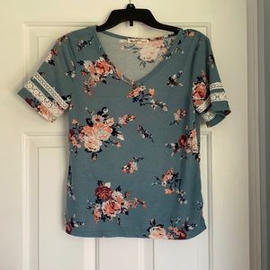 Floral t shirt